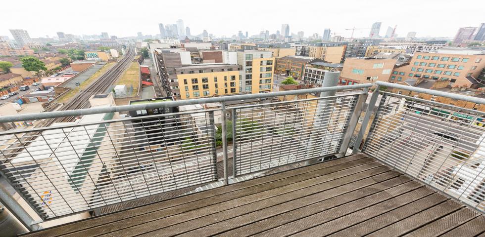			NEWLY RENOVATED, 1 Bedroom, 1 bath, 1 reception Apartment			 ABILITY PLAZA-KINGSLAND ROAD, DALSTON/HAGGERSTON